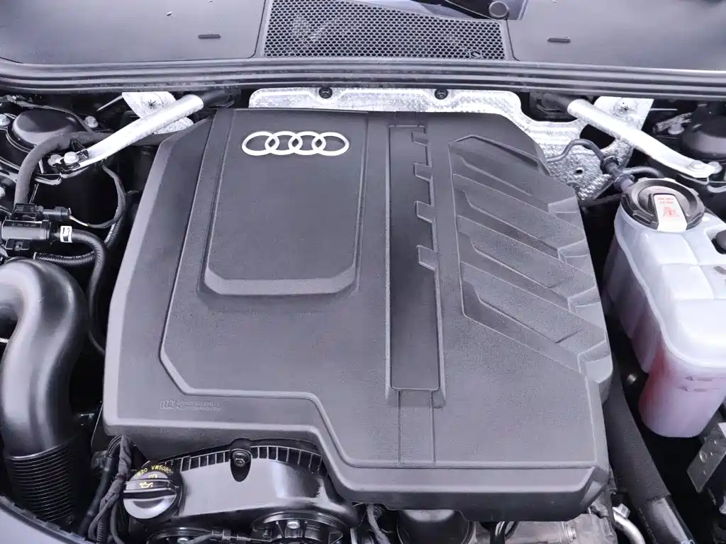 Audi A6L — фото 24