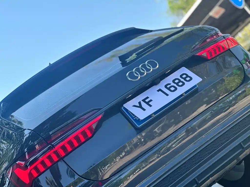 Audi A6 (Import) — фото 7