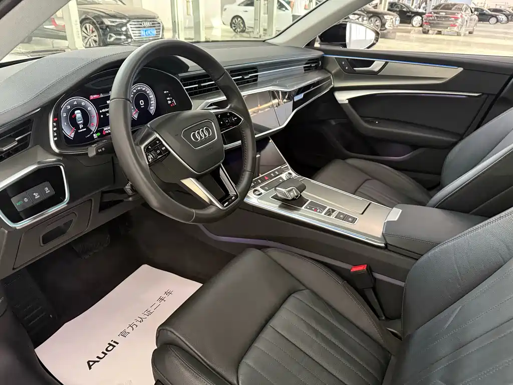 Audi A6L — фото 6