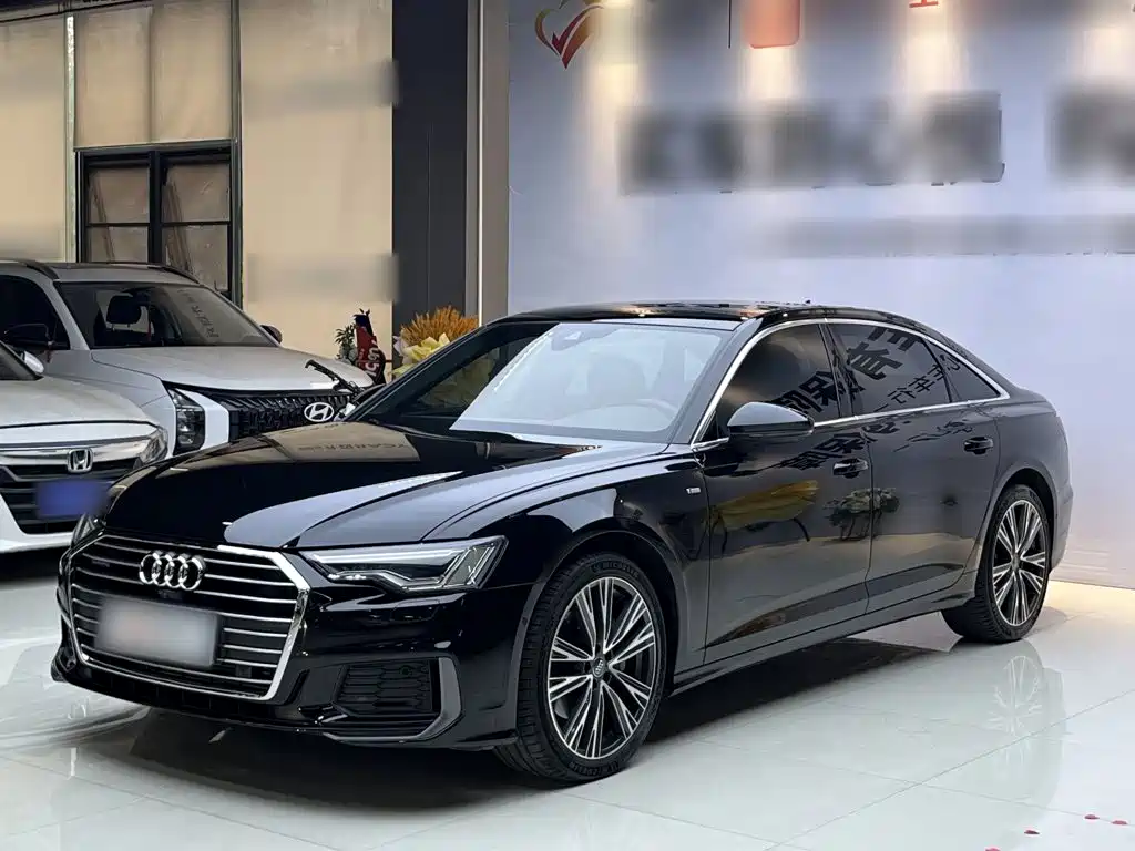 Audi A6L — фото 2