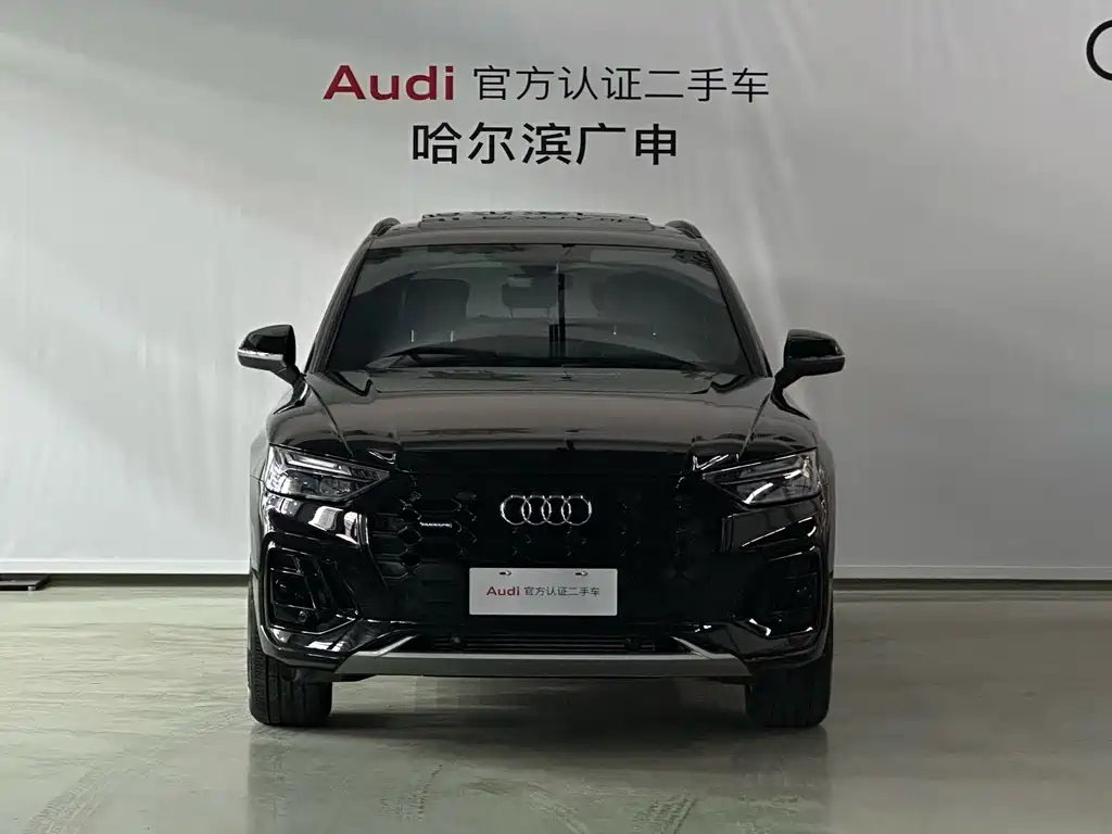 Audi Q5L — фото 3