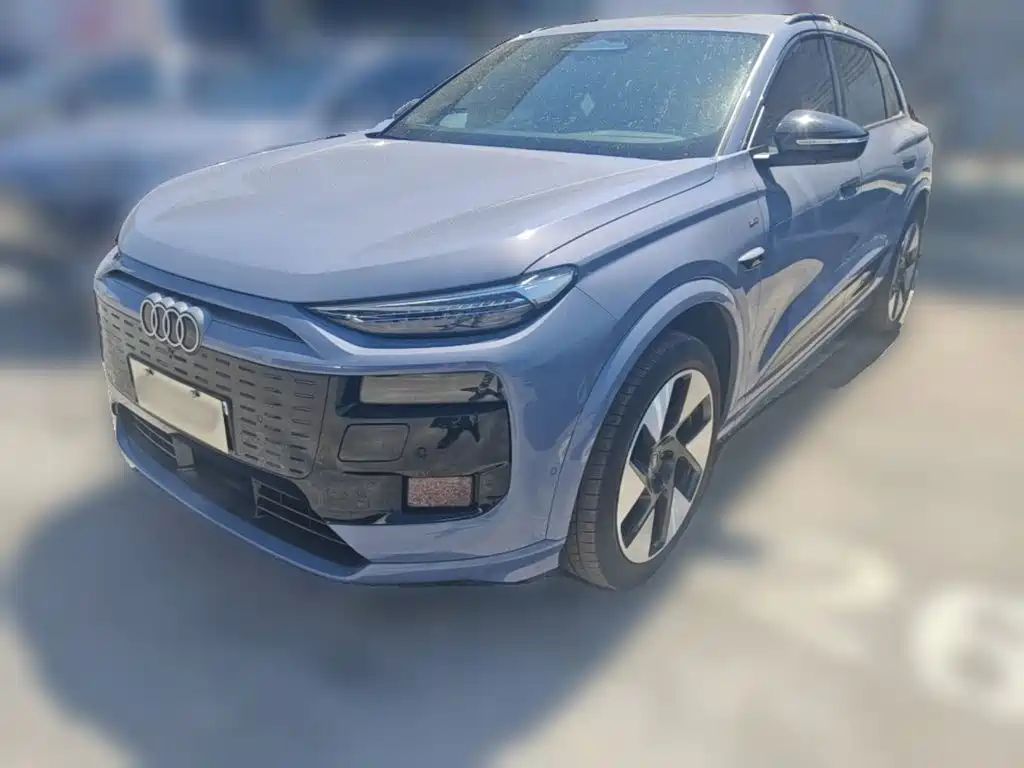Audi Q6L e-tron — фото 3