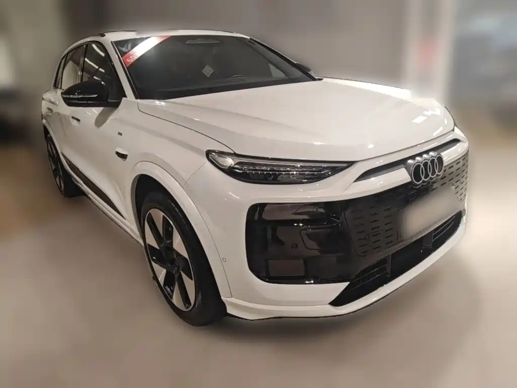 Audi Q6L e-tron — фото 6