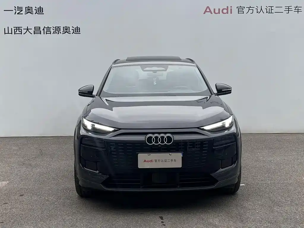 Audi Q6L e-tron — фото 2