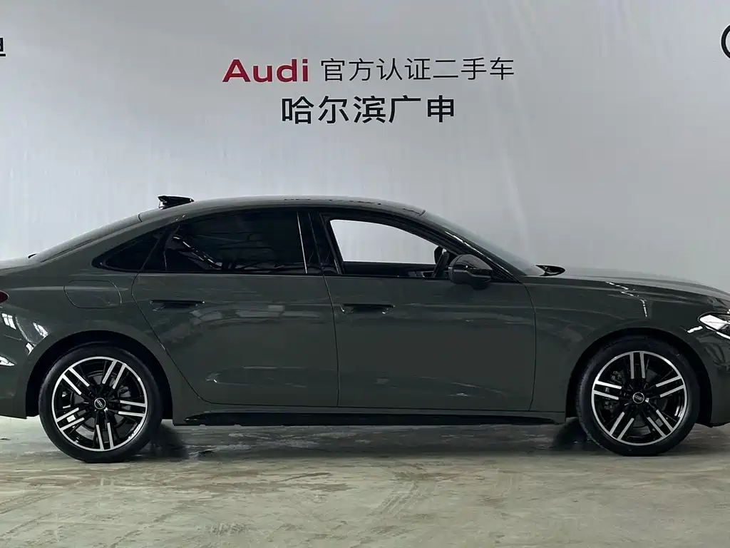 Audi A5L — фото 5