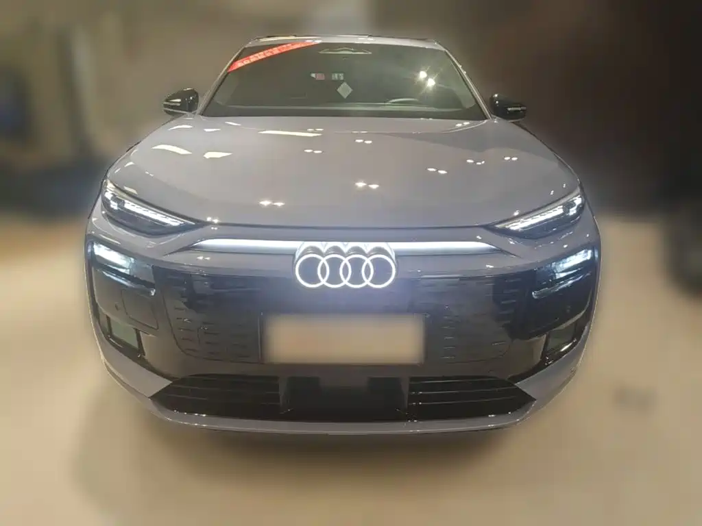Audi Q6L e-tron — фото 5