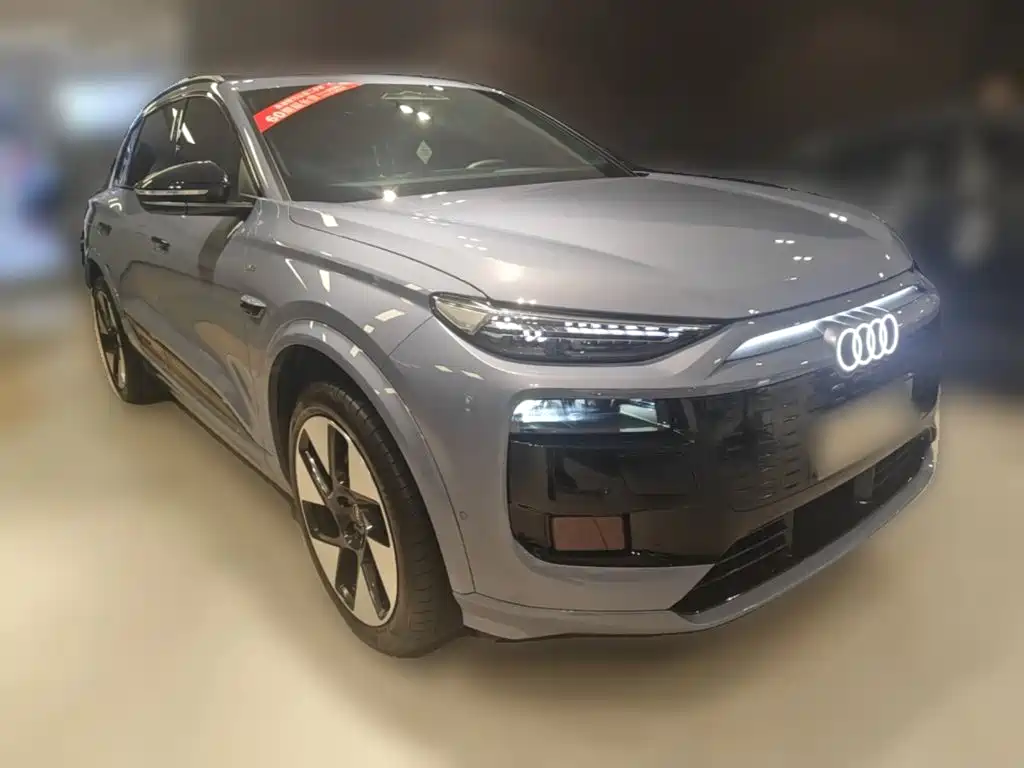 Audi Q6L e-tron — фото 6