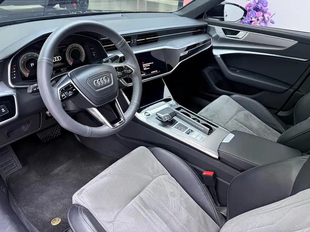 Audi A6L — фото 17