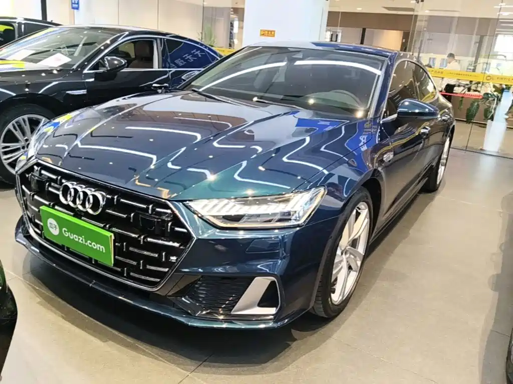 Audi A7L — фото 2
