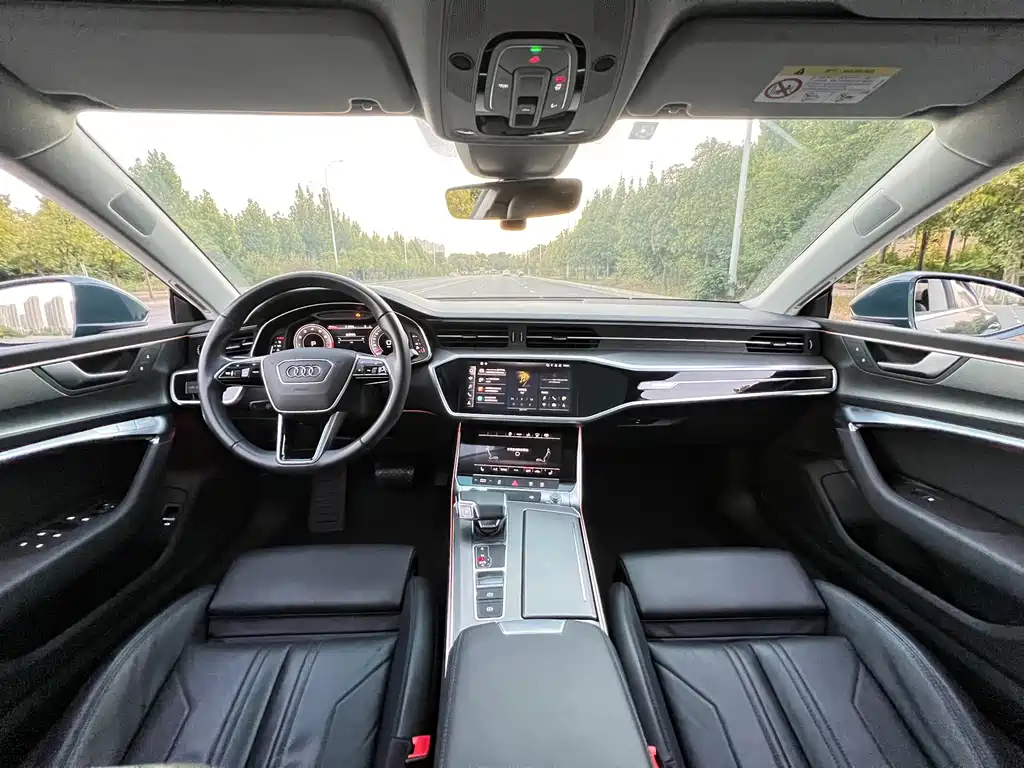 Audi A7 — фото 11