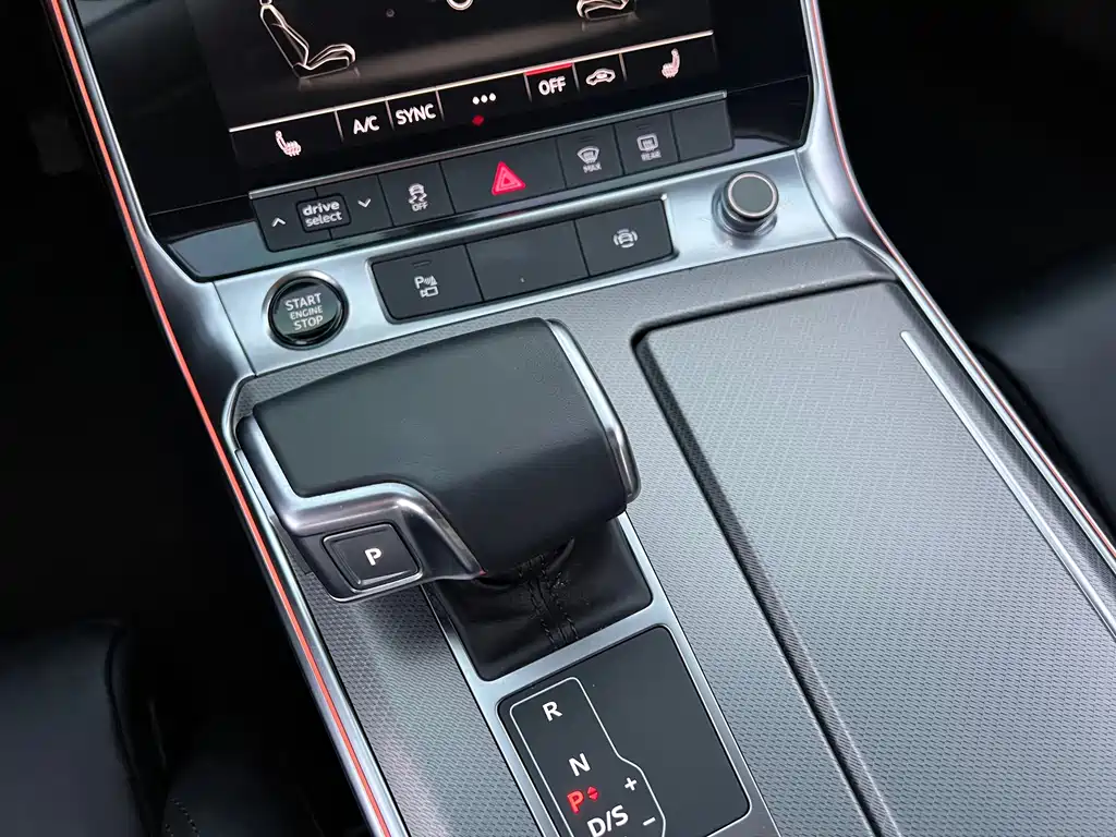 Audi A7 — фото 13