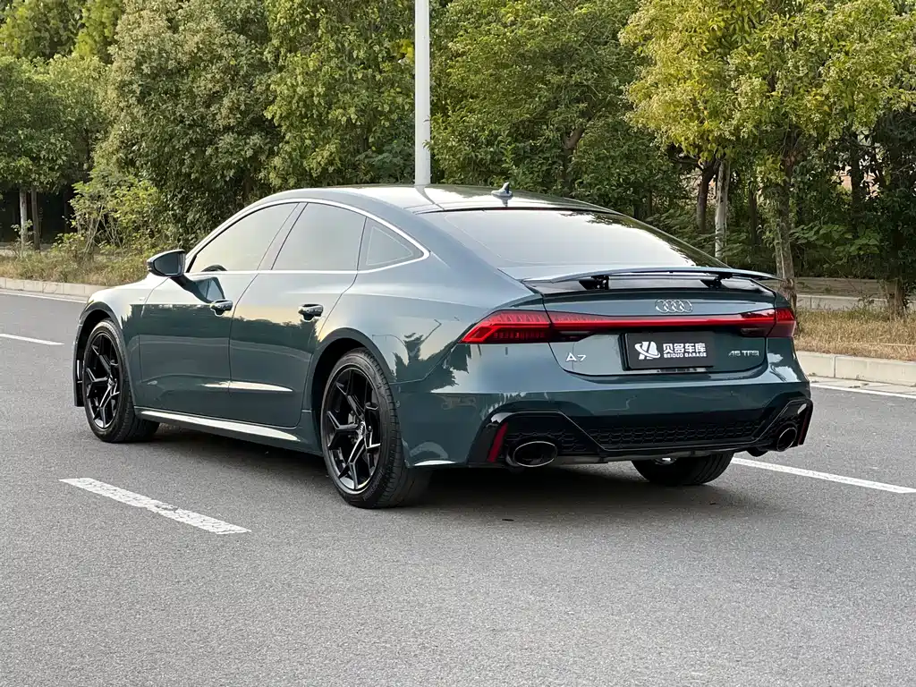 Audi A7 — фото 6