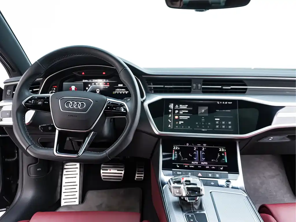 Audi A7L — фото 29