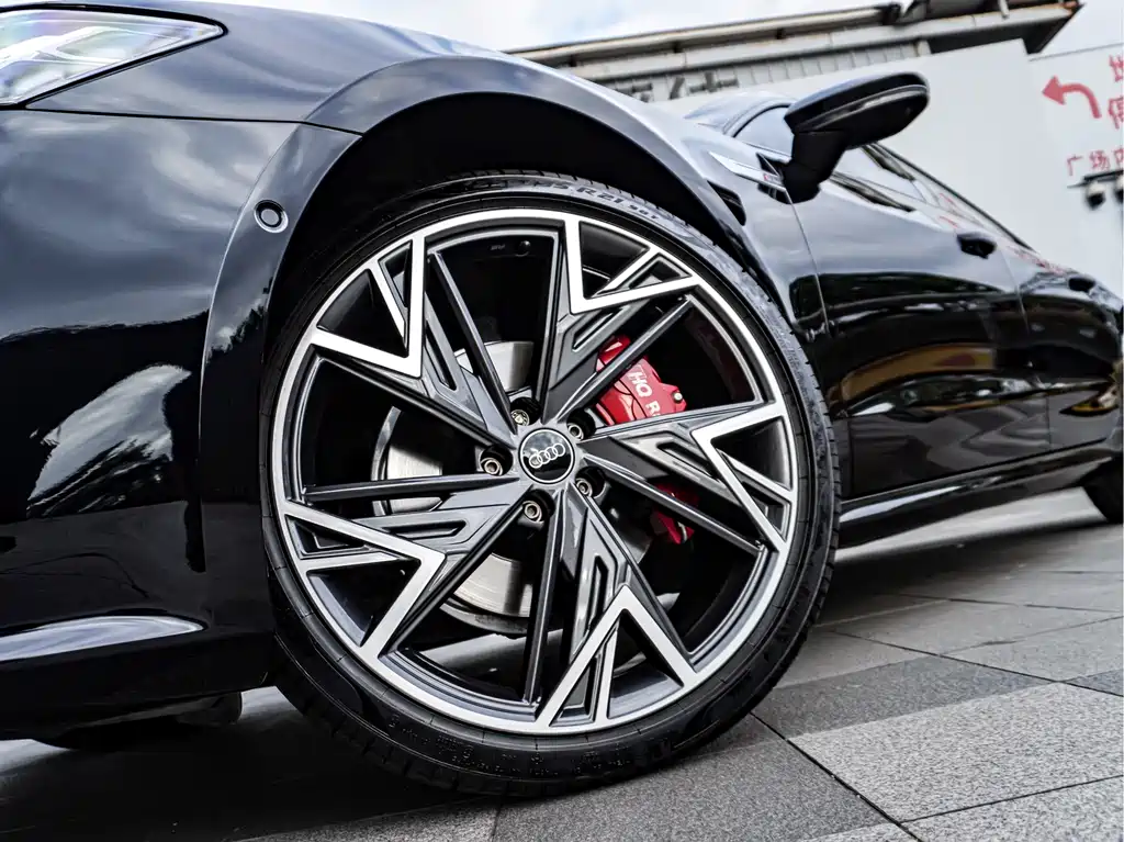 Audi A7L — фото 4