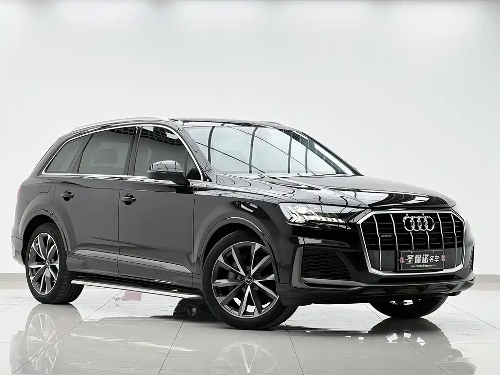 Audi Q7 — фото 3