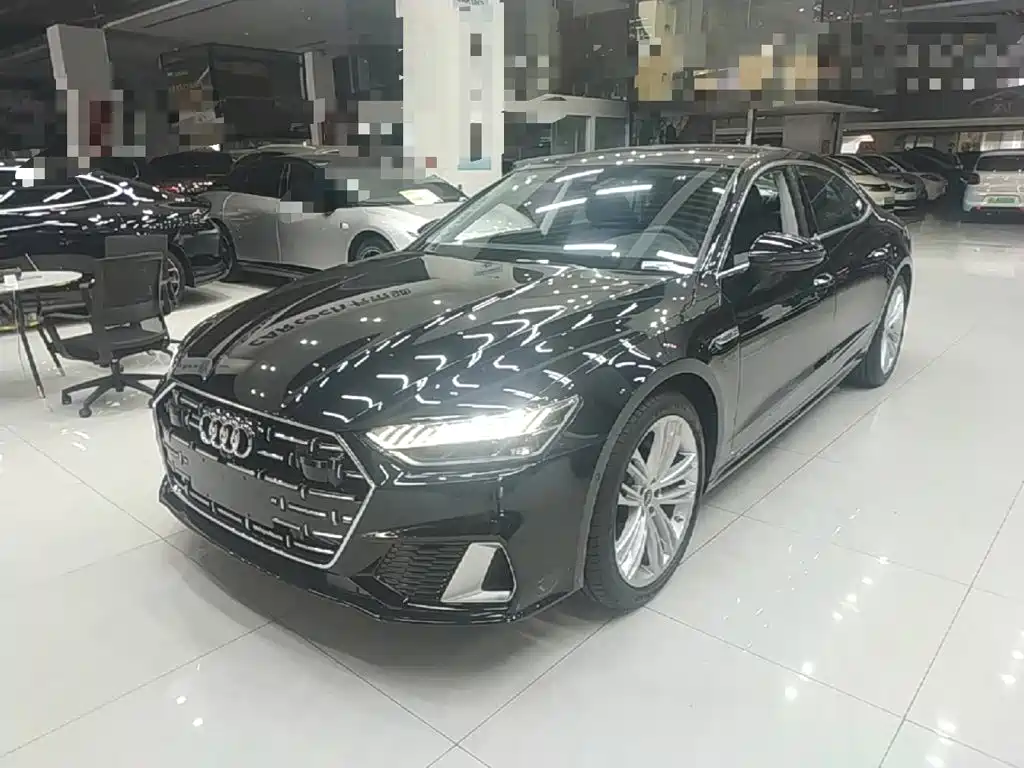 Audi A7L — фото 2