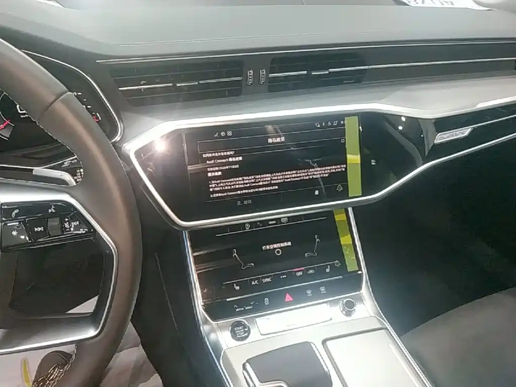 Audi A7L — фото 13