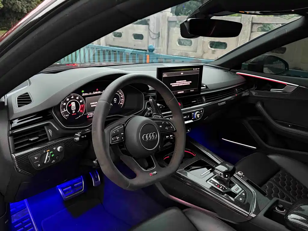 Audi RS 5 — фото 8