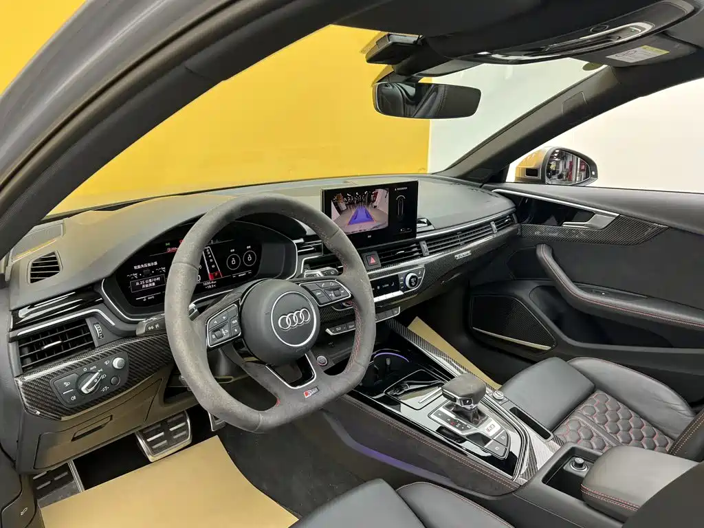 Audi RS 4 — фото 33