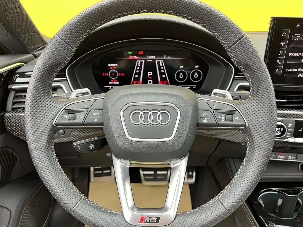 Audi RS 5 — фото 18