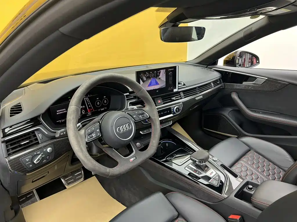 Audi RS 5 — фото 32