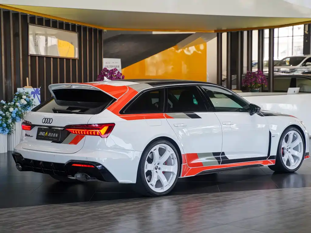 Audi RS 6 — фото 11
