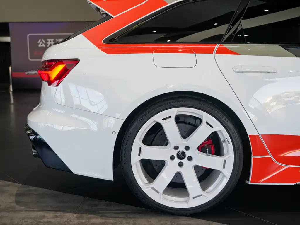 Audi RS 6 — фото 8