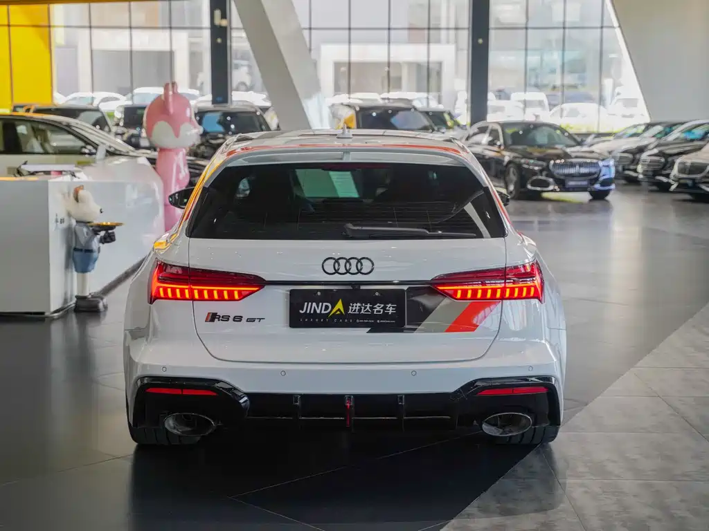 Audi RS 6 — фото 10