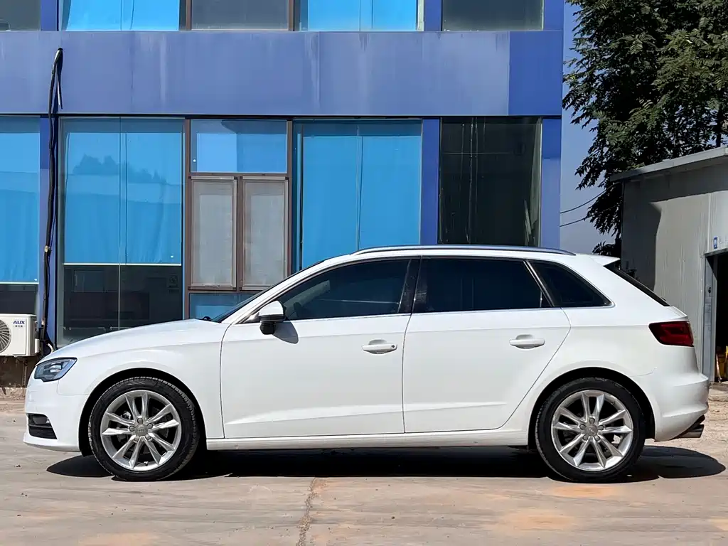 Audi A3 — фото 7