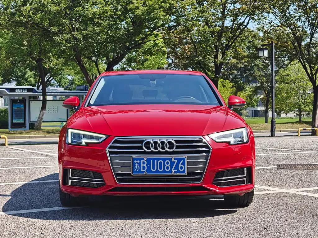 Audi A4L — фото 2