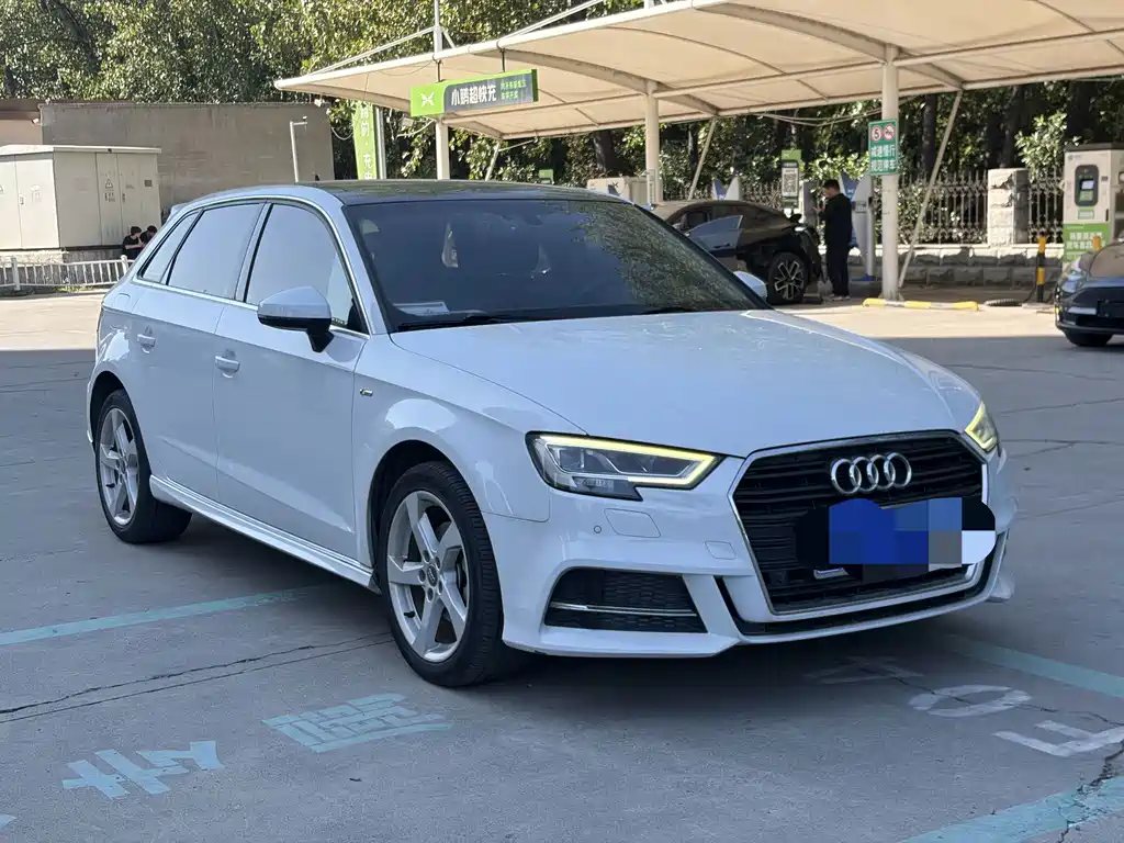 Audi A3 — фото 3