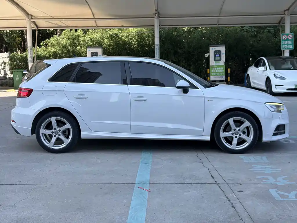 Audi A3 — фото 10