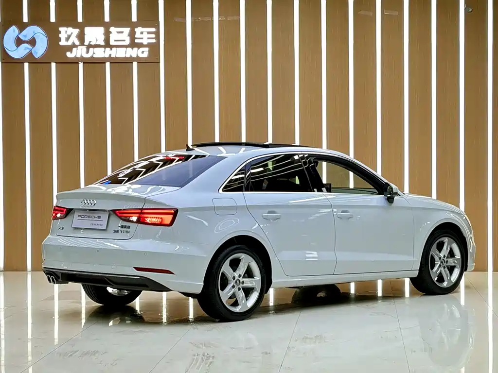 Audi A3 — фото 6
