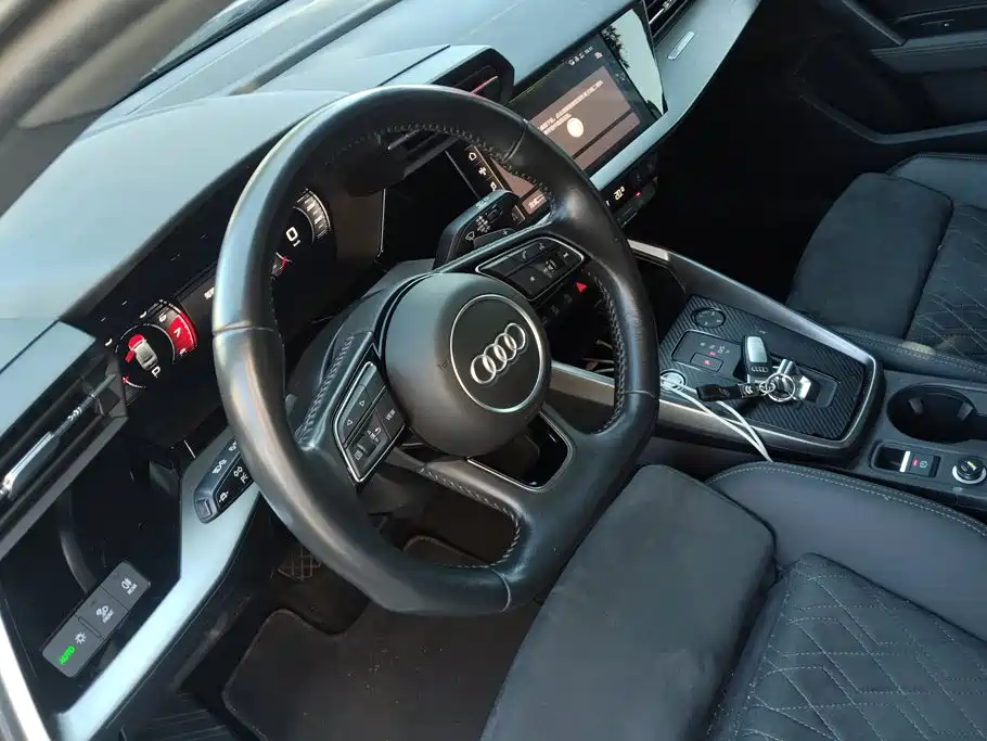 Audi A3 — фото 15
