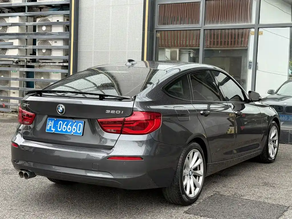BMW 3 Series GT — фото 9
