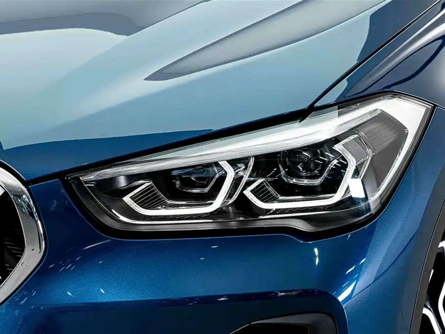 BMW X1 — фото 4