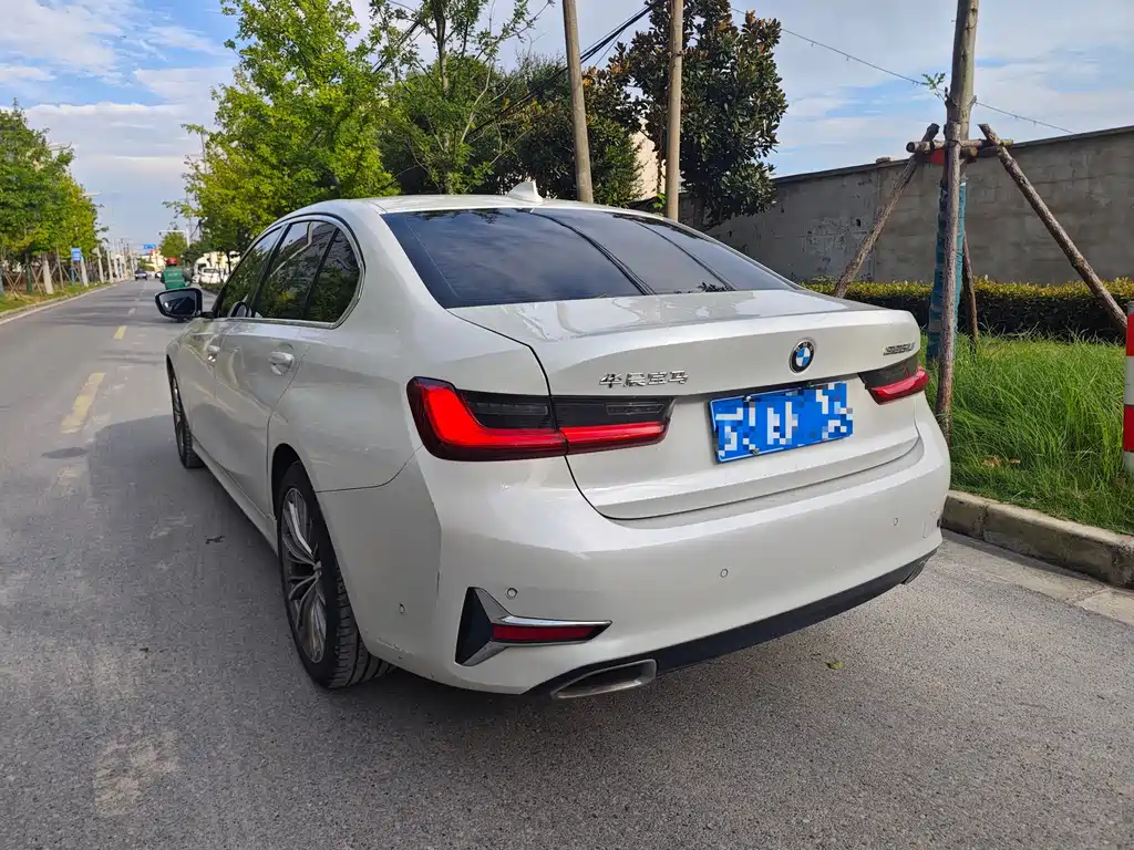 BMW 3 Series — фото 10