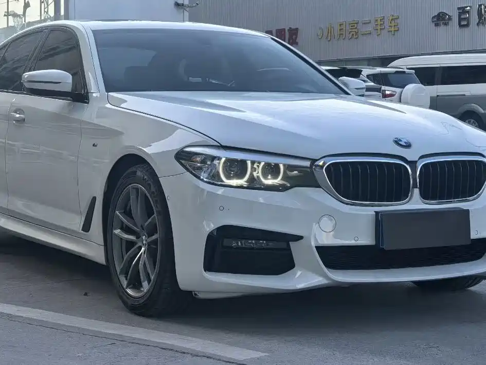 BMW 5 Series (Import) — фото 3