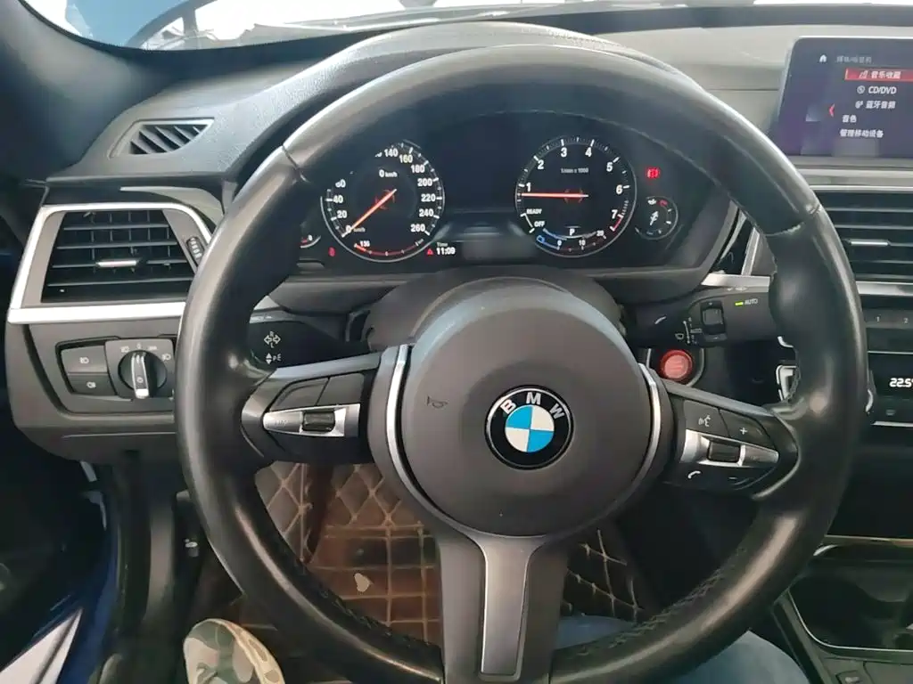 BMW 3 Series GT — фото 11