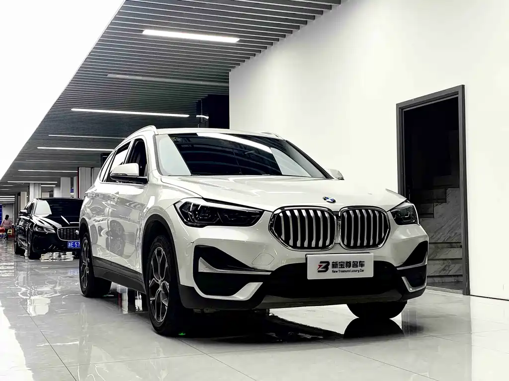 BMW X1 — фото 3