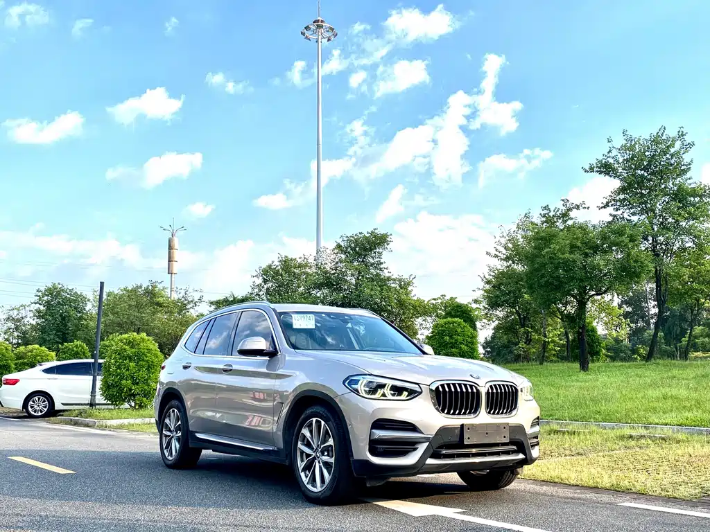 BMW X3 — фото 4