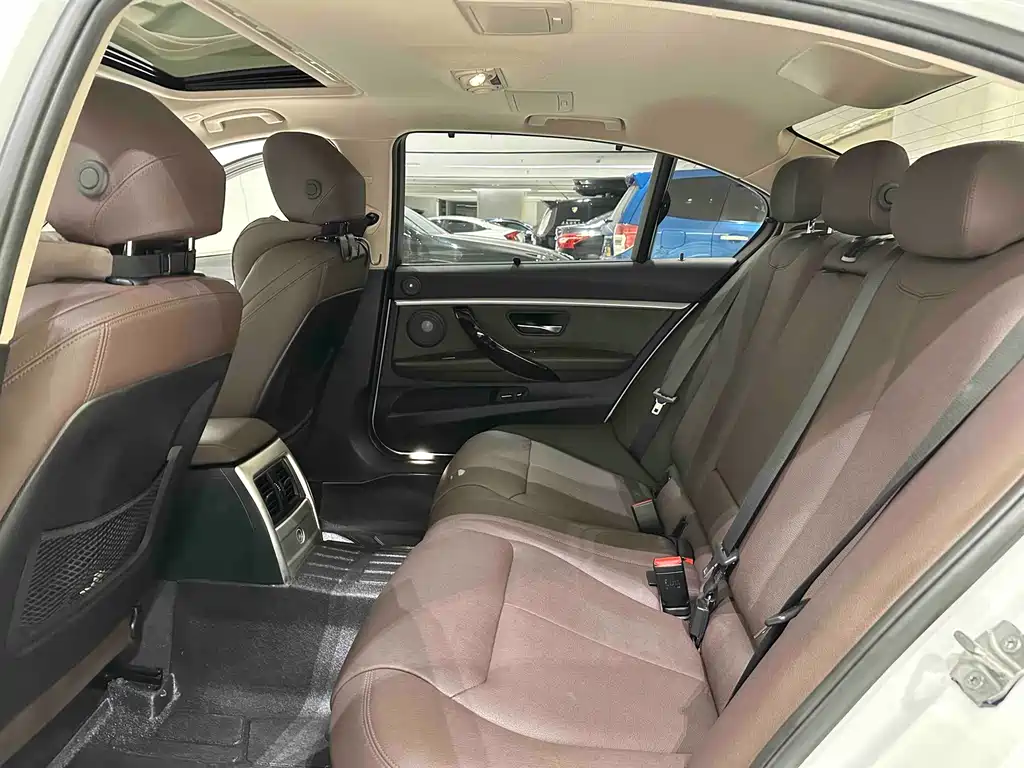 BMW 3 Series — фото 14