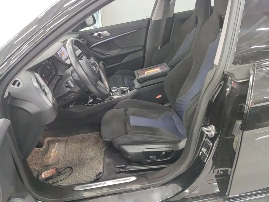 BMW 2 Series (Import) — фото 15