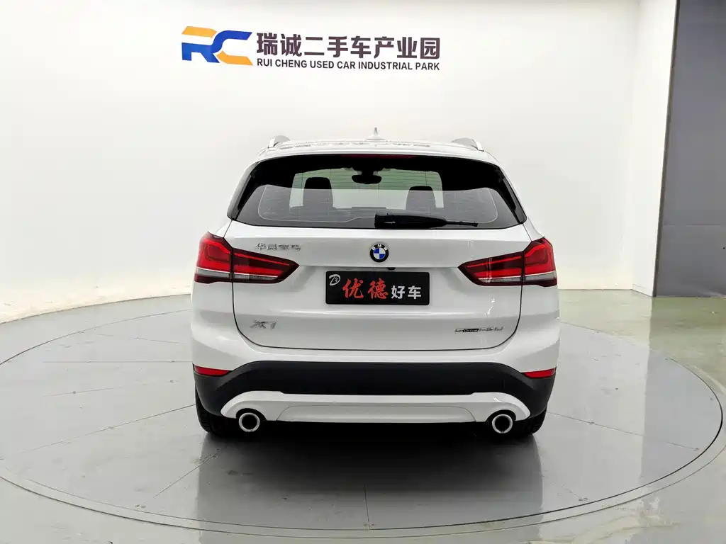 BMW X1 — фото 4