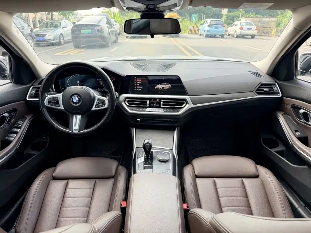 BMW 3 Series — фото 10