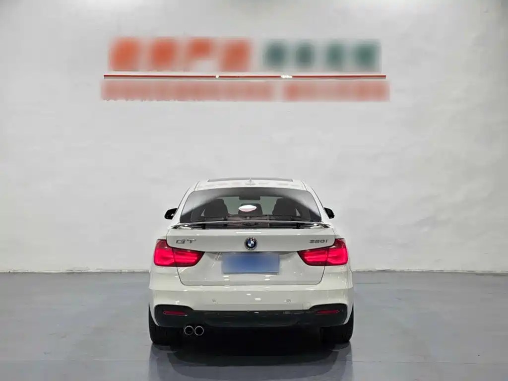 BMW 3 Series GT — фото 6