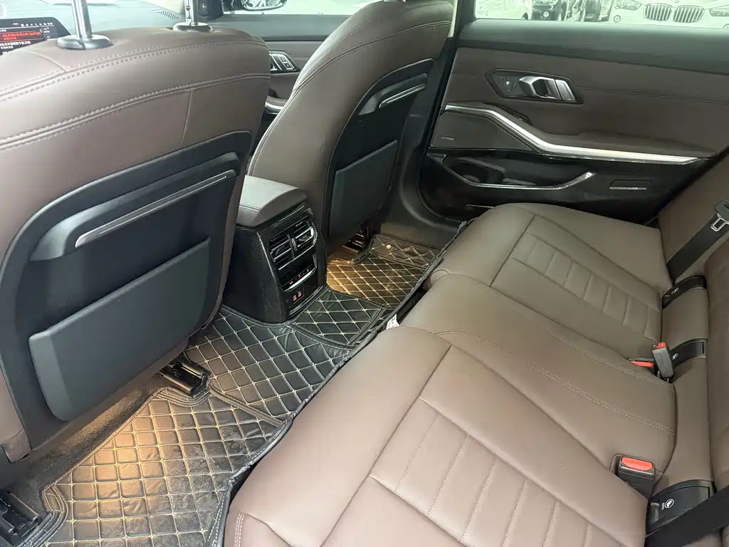BMW 3 Series — фото 13