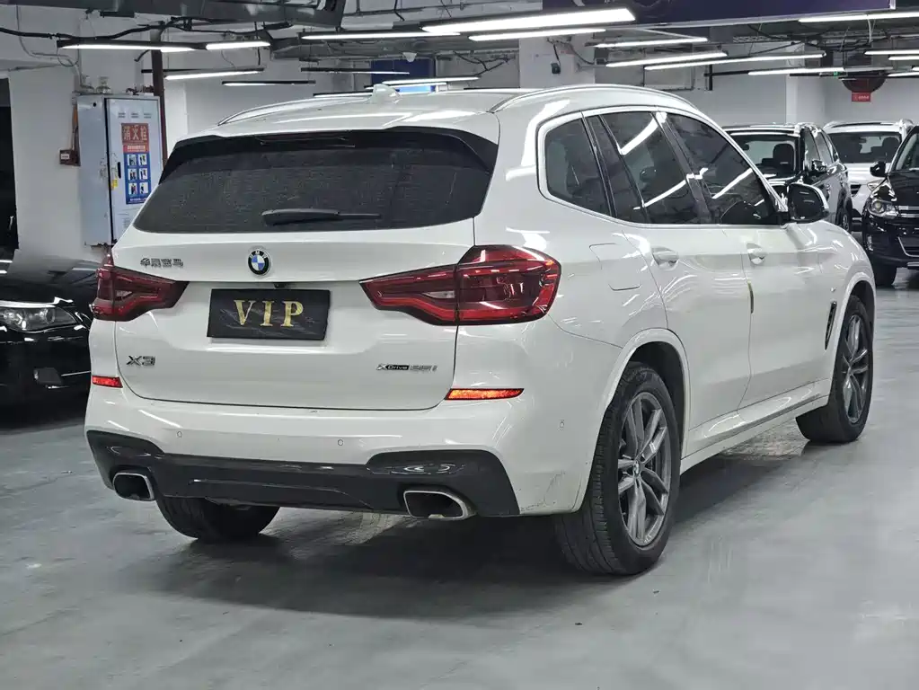 BMW X3 — фото 4