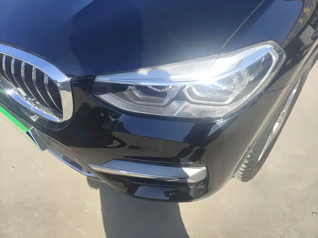 BMW X3 — фото 24
