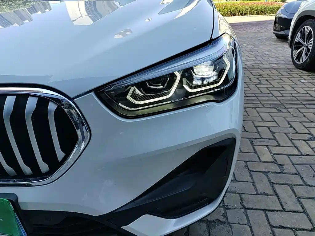 BMW X1 — фото 24